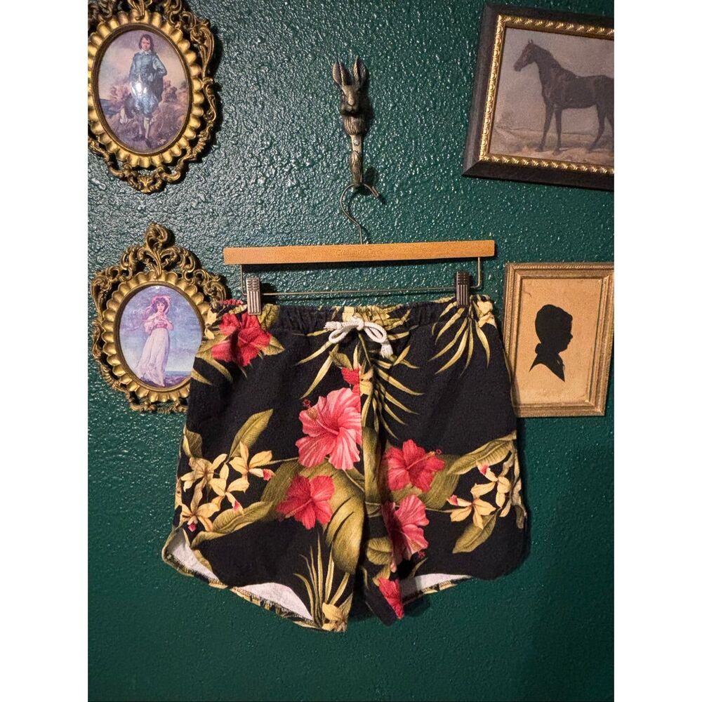 Jungle Gurl Kilikopela OG Shorts Black Tropical Floral Elastic Waist M